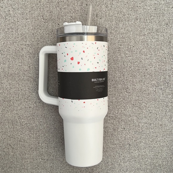 NWT Stanley Quencher Travel Tumbler 40 oz. - Picture 2 of 2